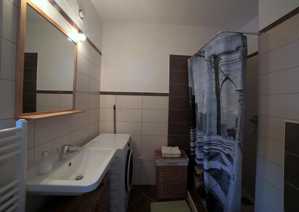 קרנייסקה גורה Apartment Brina מראה חיצוני תמונה